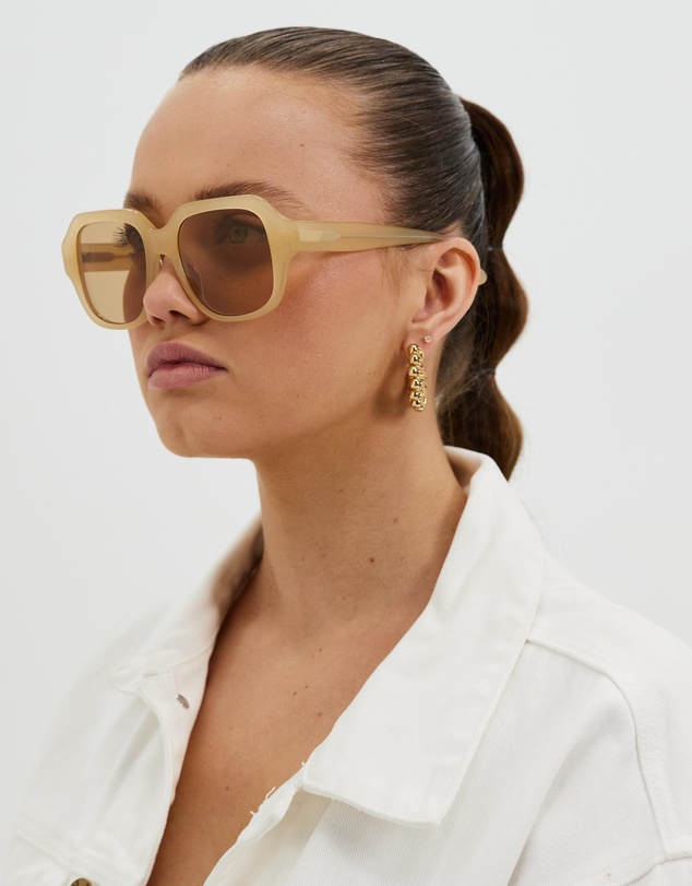 Assembly Label - Frame 16 - Oversized Womens Stone