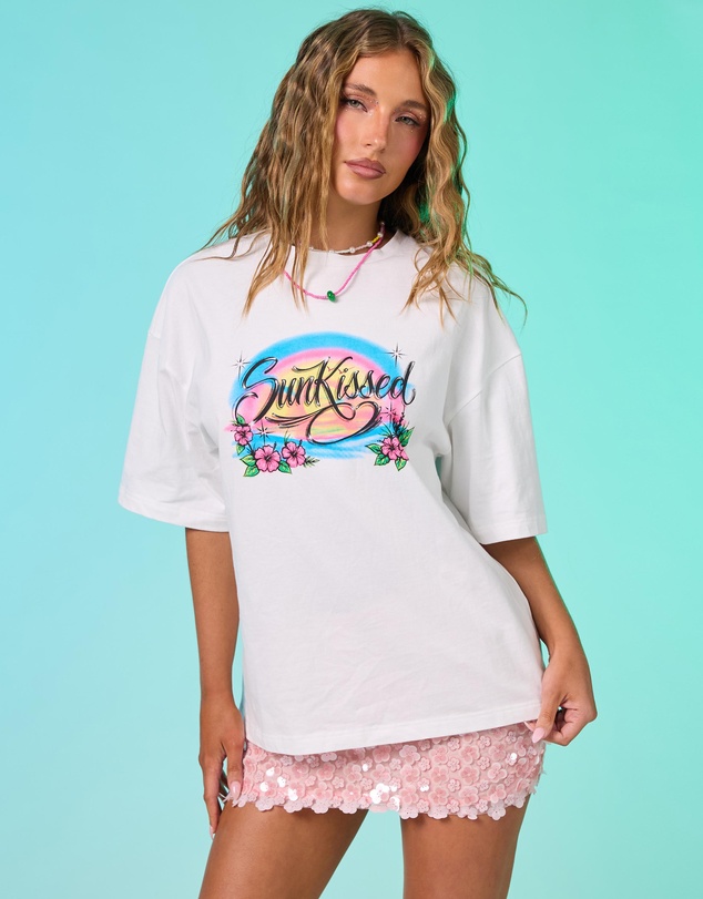 Dazie - Golden Hour Oversized Graphic Tee