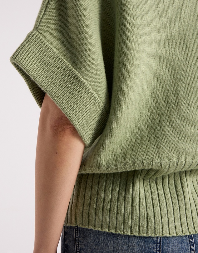 David Lawrence - Roll Neck Gilet Top