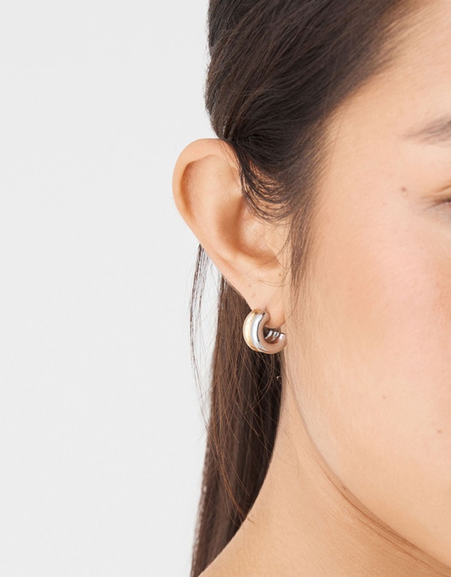 Forcast - Vera Huggies Earrings