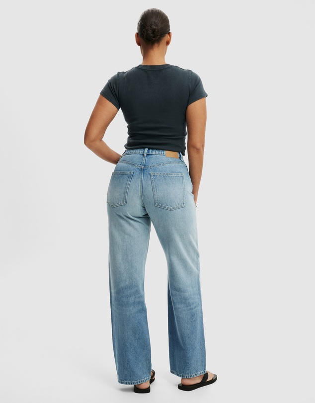 Cotton On - Curvy 91 Straight Jeans