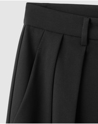 M.N.G - Wide-Leg Mid-Rise Pleated Trousers