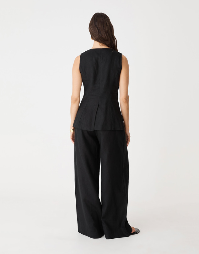 Forcast - Ami V-Neck Linen Vest