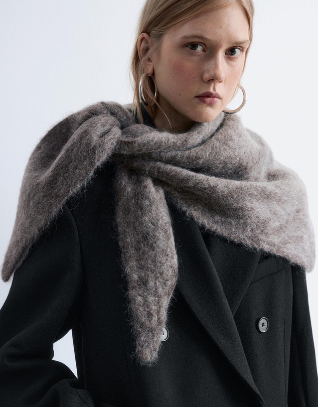 & Other Stories - Haley Hairy Triangle Scarf