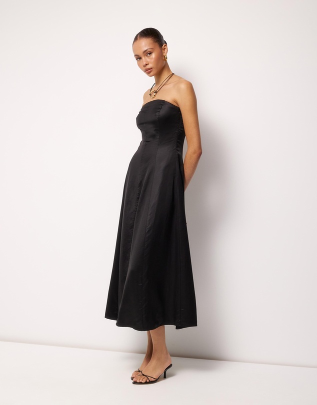 AERE - Aspyn Strapless Midi Dress
