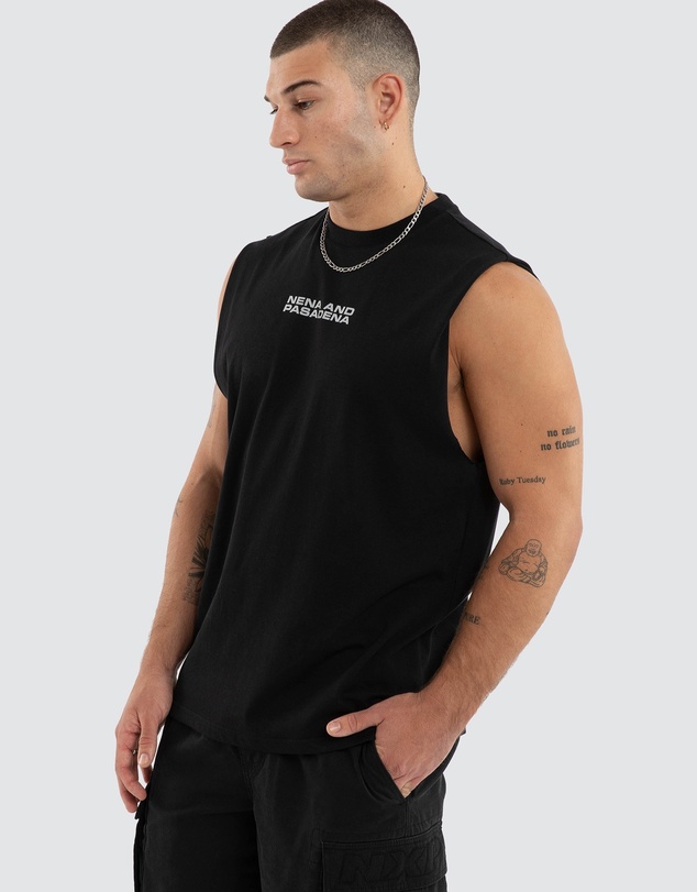 Nena & Pasadena - Ravenor Relaxed Muscle