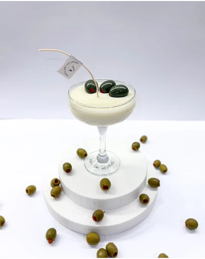 Don't Eat My Candle - Dirty Martini Cocktail Candle - Double Pour (220g)