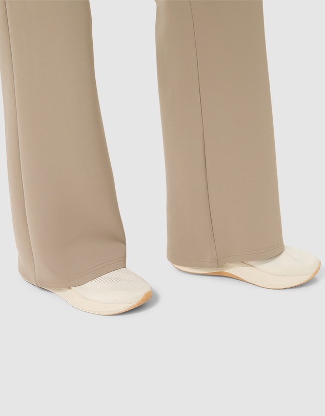 ASICS - Nagino Refined Texture Sweat Flare Pant - Women's