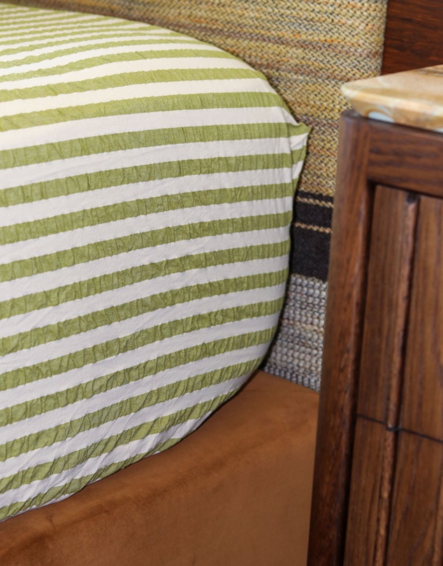 Mosey Me - Seersucker Stripe Fitted Sheet