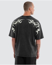 Kiss Chacey - Cagey Oversized Tee