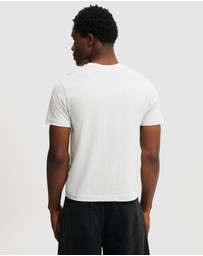 Cotton On - Classic Fit T-Shirt