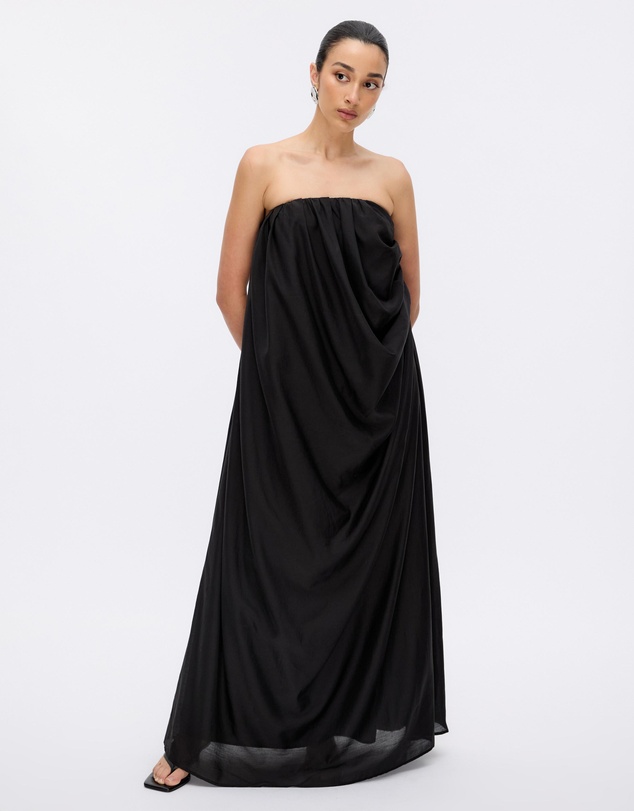Minima Esenciales - Lana Draped Maxi Dress