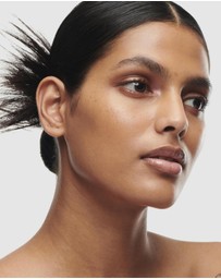 MAC - Studio Radiance Serum Powered Foundation - NW35