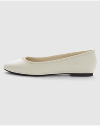 SPURR - Gia - ONLINE EXCLUSIVE