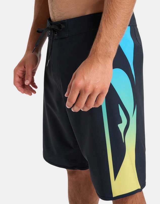 Quiksilver - Mens Surfsilk Holmes 20