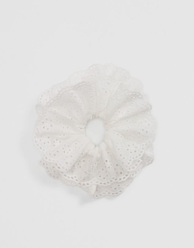 Country Road - Lace Scrunchie