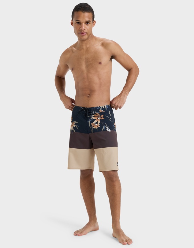 Quiksilver - Mens Surfsilk Straight 18