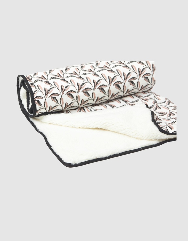 Mog & Bone - Dog Fleece Pet Blanket- Shadow Quartz