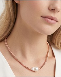 Izoa - Amarae Pearl Necklace