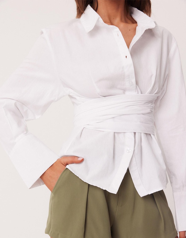 SNDYS - Teigan Cinched Button Shirt