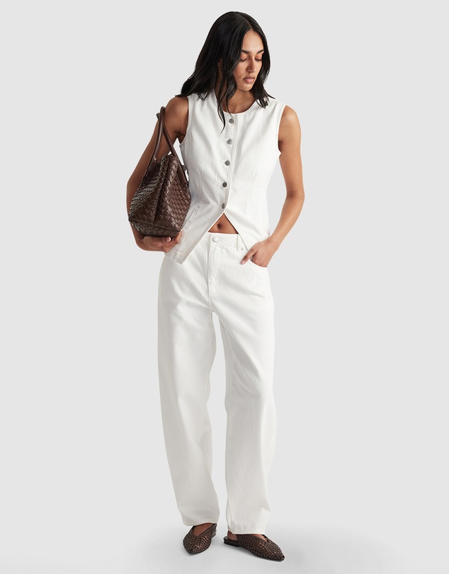 Decjuba - Camille Barrel Leg Jeans