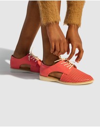 Rollie - Sidecut Punch Shoe