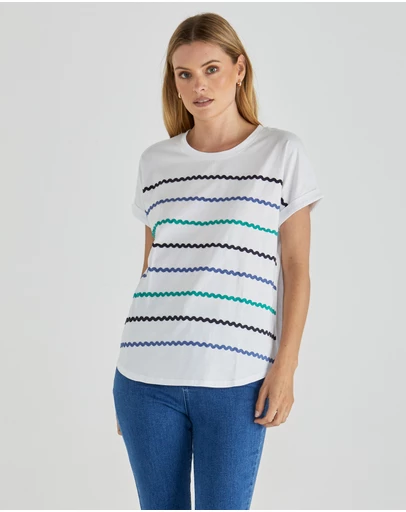 Betty Basics - Sunny Tee