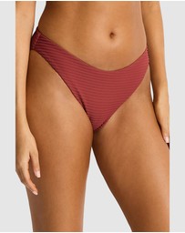 Sea Level Australia - Spinnaker Sporty Mid Pant