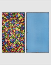 Gali Swimwear - Gathering Pipis Sand-Free Beach Towel