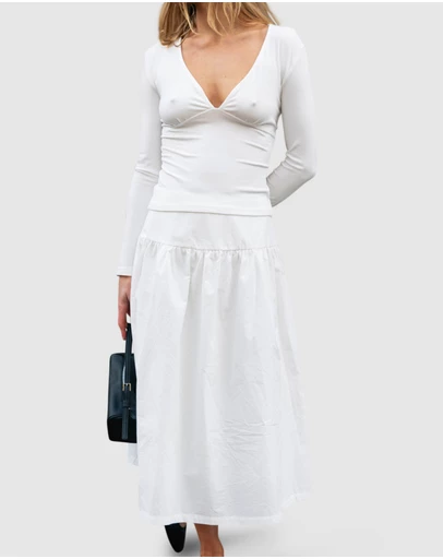 Style Addict - V Neck Long Sleeve Top