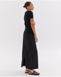Cloth & Co. - The Long Element Skirt | Black