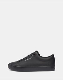 Tommy Hilfiger - TH Hi Vulc Core Low Lth II Ess - Men's