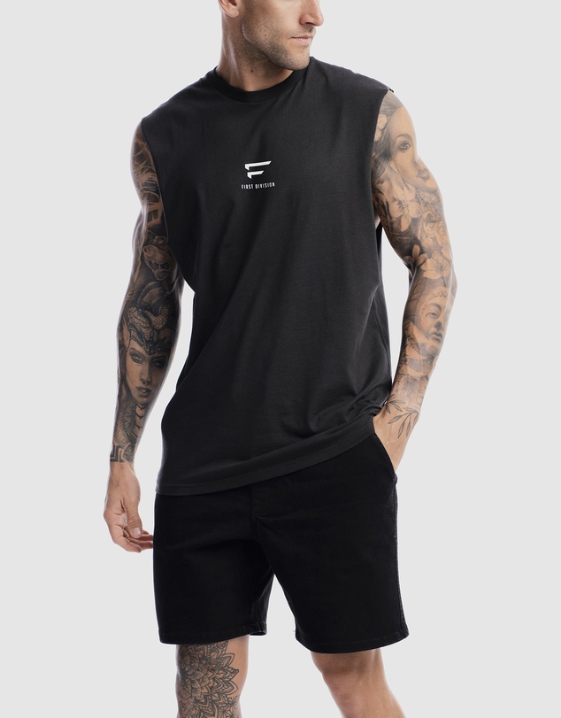 First Division - Pro Centre Tank