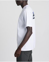 Patagonia - Men's P-6 Logo Responsibili-Tee