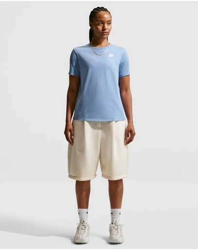 Nike - Nike Sportswear Club SS Tee
