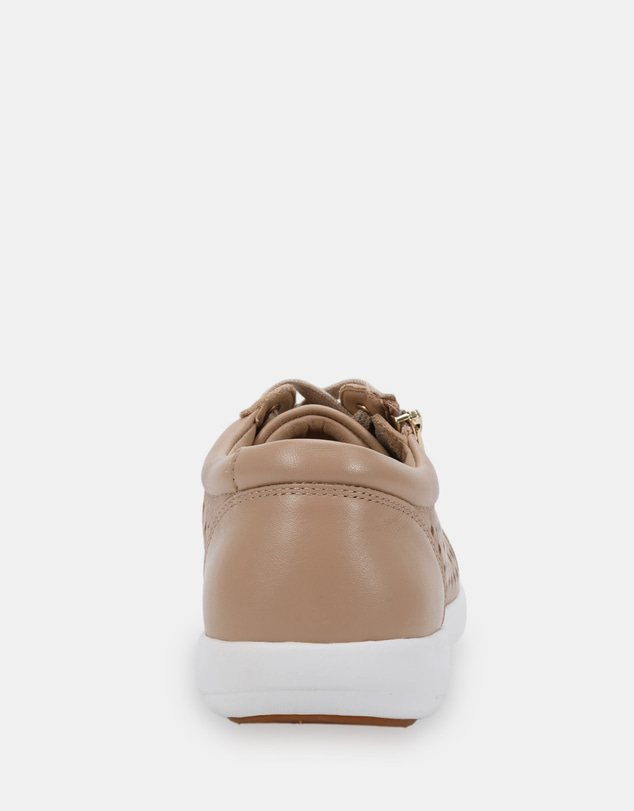 Clarks - Bright Nude