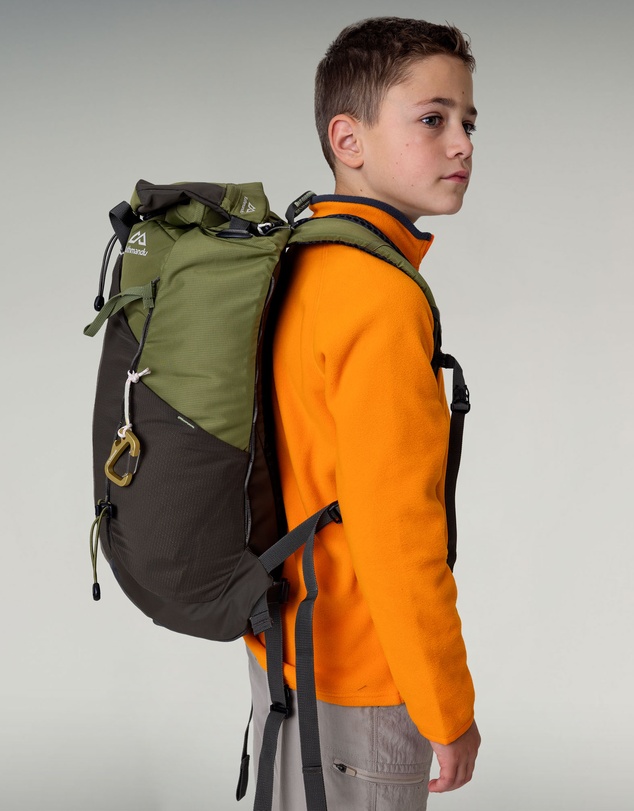 Kathmandu - The Trailhead Pack - Customisable 20L
