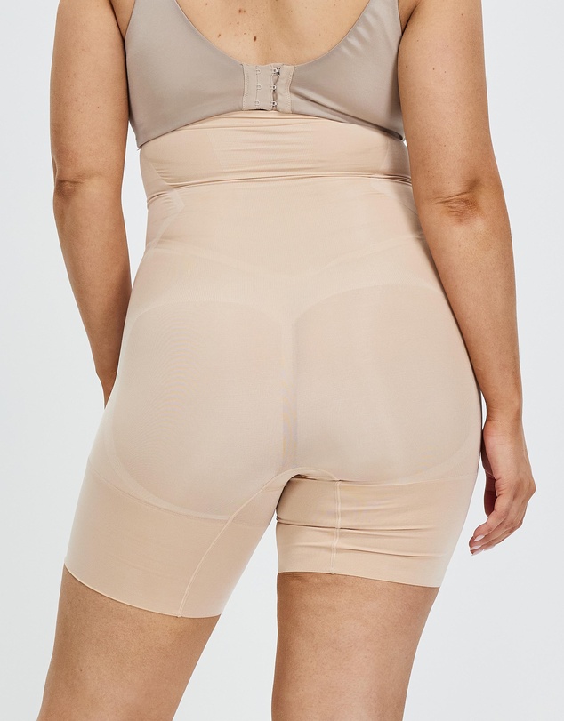 Spanx - SPANXsculpt OnCore High-Waisted Mid-Thigh Short