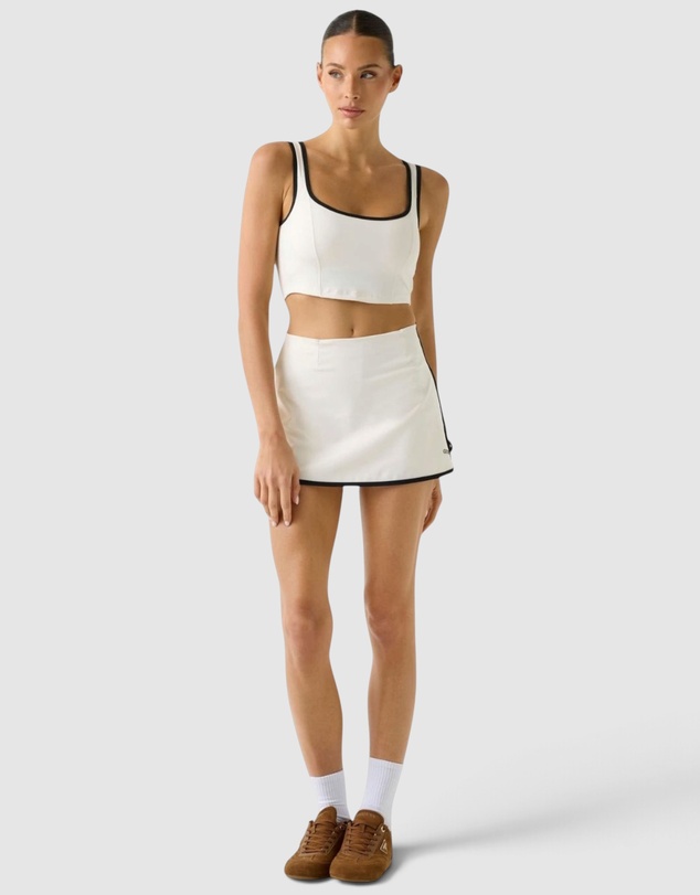 GUESS - Sarah Fix Cropped Top