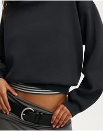 Cotton On - Boxy Crew Neck Sweatshirt