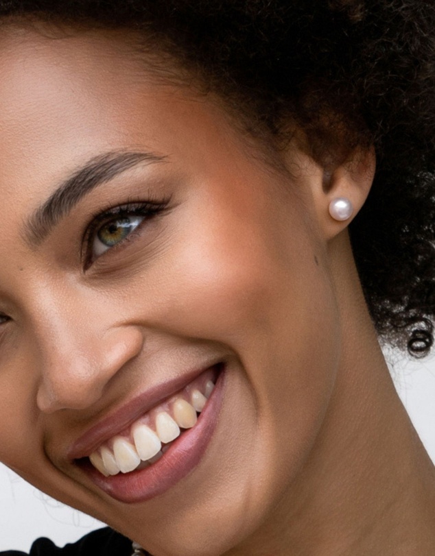 Dower & Hall - Women's White Timeless Freshwater Pearl Studs In Sterling Silver