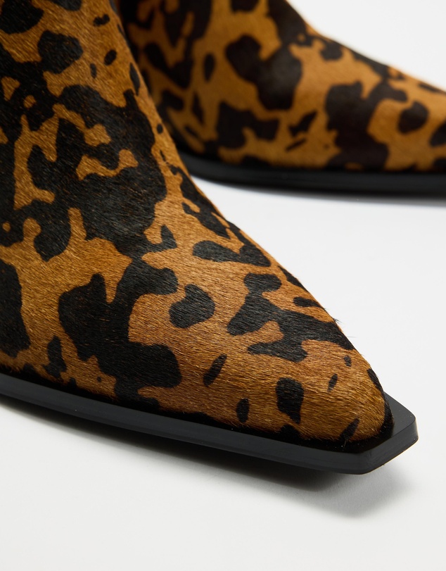 & Other Stories - Sleek Leather Cowboy Boots