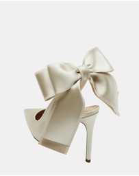 Steve Madden - Teacup Ivory Satin Heels