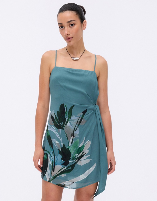 Minima Esenciales - Icehouse Floral Mini Dress
