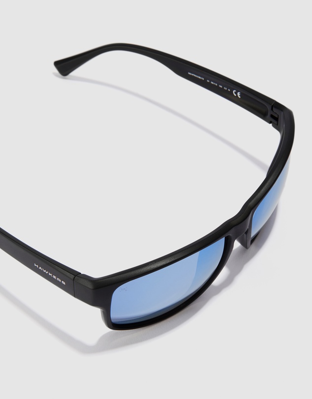 Hawkers Co - HAWKERS - Black Blue Chrome Faster Raw Sunglasses for Men and Women UV400