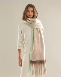 Morgan & Taylor - Mya Chunky Scarf in Beige