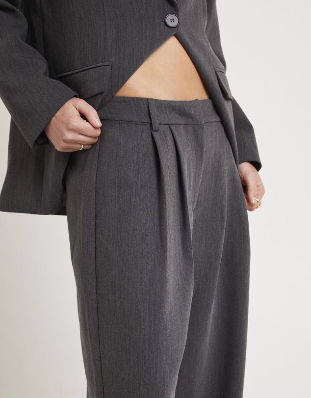Alice In The Eve - Emory Low Rise Tailored Pants