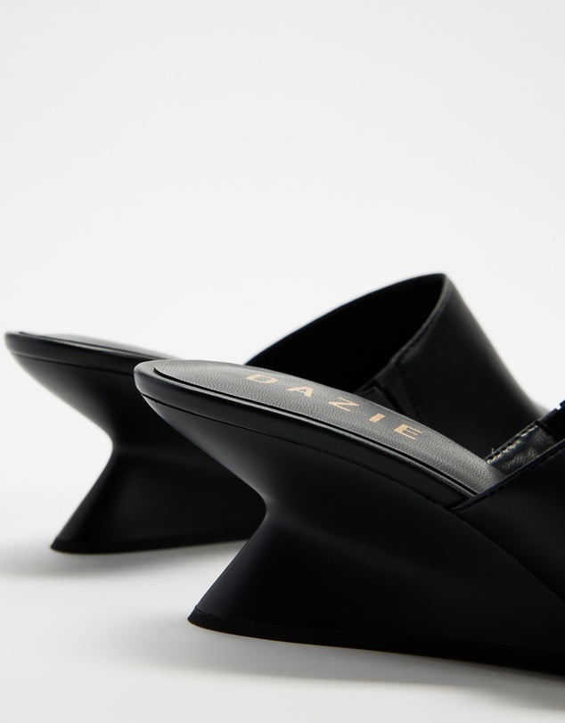 Dazie - Sal Structured Wedge Mules