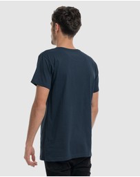 DVNT - Ethos Crest Tee