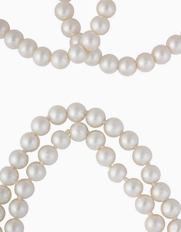 Lovisa - Long Strand Pearl Bracelet Necklace Set
